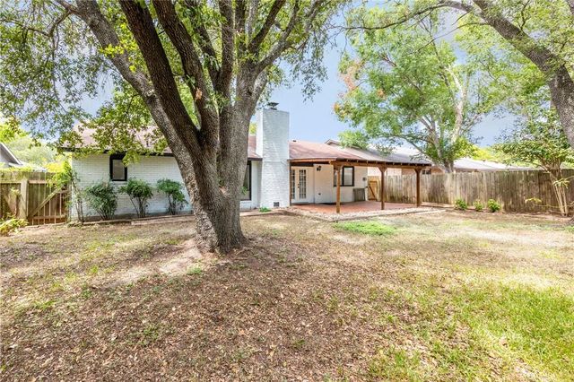 7601 West Gate BLVD, Austin, TX 78745