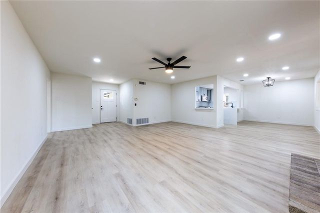 7601 West Gate BLVD, Austin, TX 78745