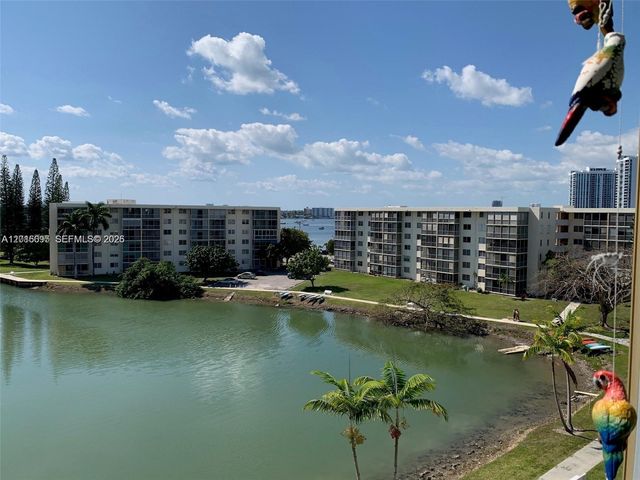 2851 Leonard Dr J603, Aventura, FL 33160
