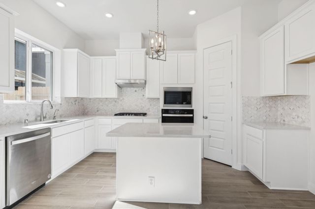 2530 King Mackerel Drive, Kemah, TX 77565