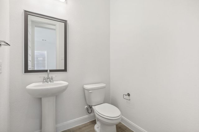 2530 King Mackerel Drive, Kemah, TX 77565
