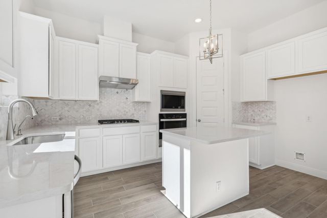 2530 King Mackerel Drive, Kemah, TX 77565