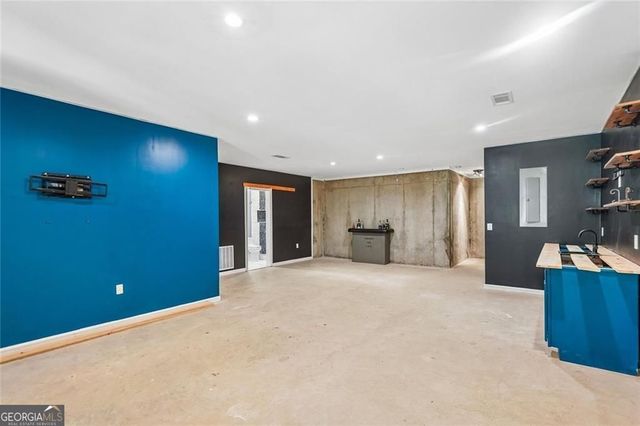2045 Theberton Trail, Locust Grove, GA 30248