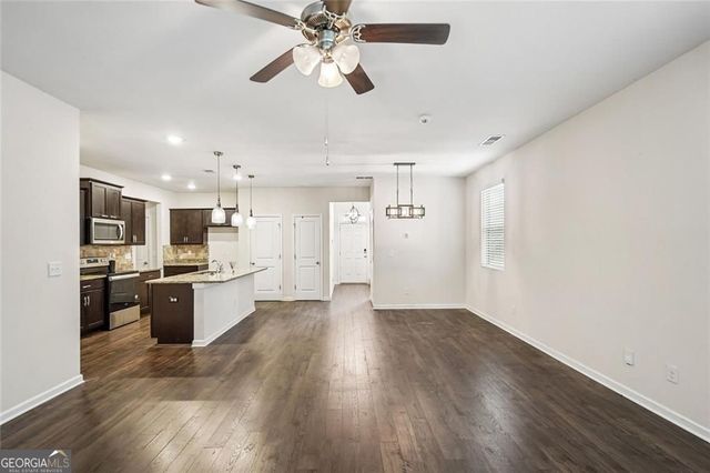 2045 Theberton Trail, Locust Grove, GA 30248