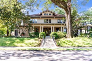 1657 PEABODY AVE, Memphis, TN 38104