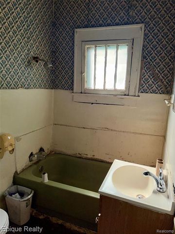1705 Ohio Avenue, Flint, MI 48506