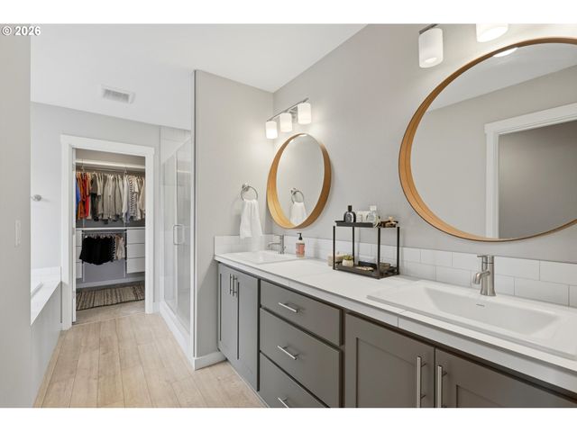 13110 Ne 61ST Ave, Vancouver, WA 98686