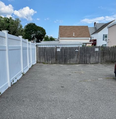 69 Washington St 2, Peabody, MA 01960