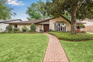 10607 Riverview Drive, Houston, TX 77042