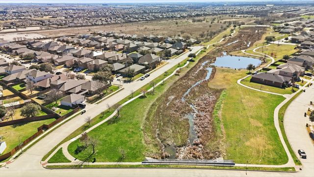 10008 Dolerite Drive, Fort Worth, TX 76131