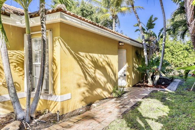 3339 Blue Fin Drive, West Palm Beach, FL 33411