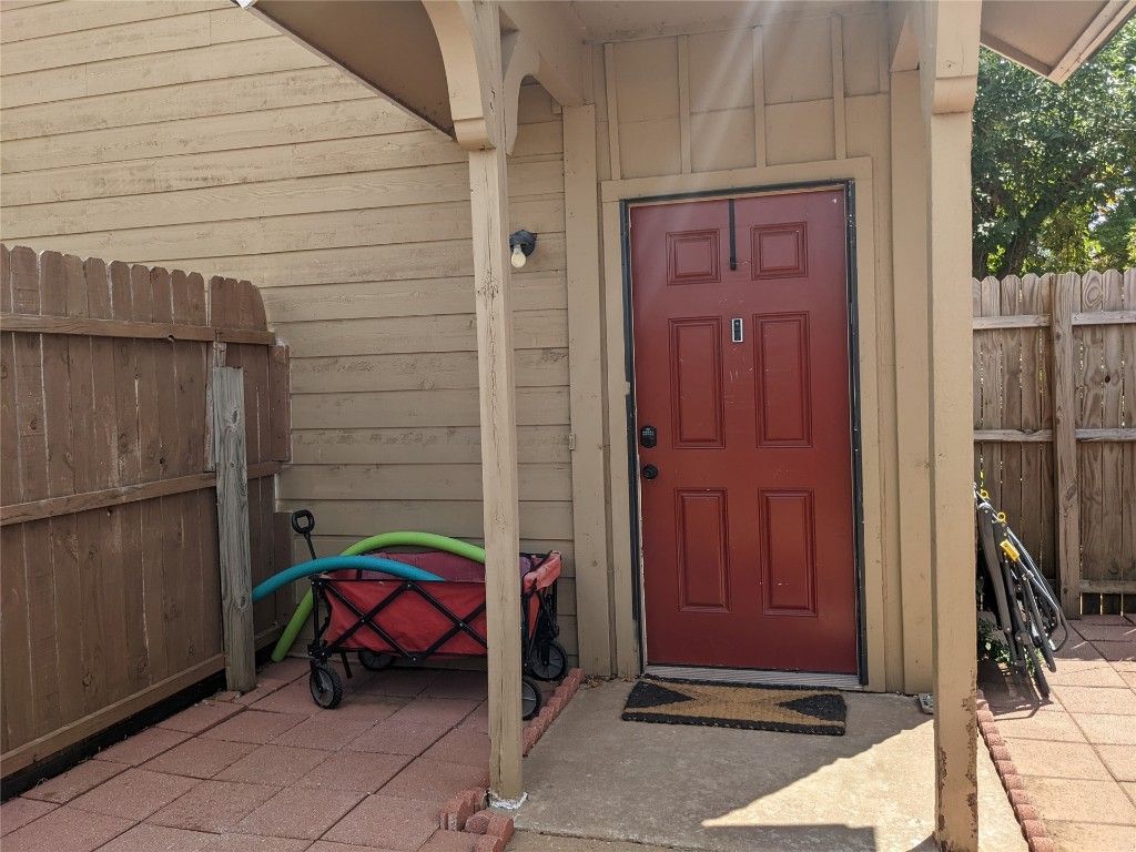 14407 N pennsylvania Avenue 12H, Oklahoma City, OK 73134