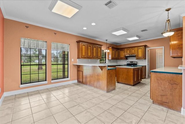 6311 Avenue M, Santa Fe, TX 77510