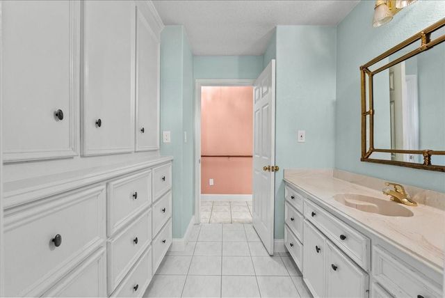 6311 Avenue M, Santa Fe, TX 77510