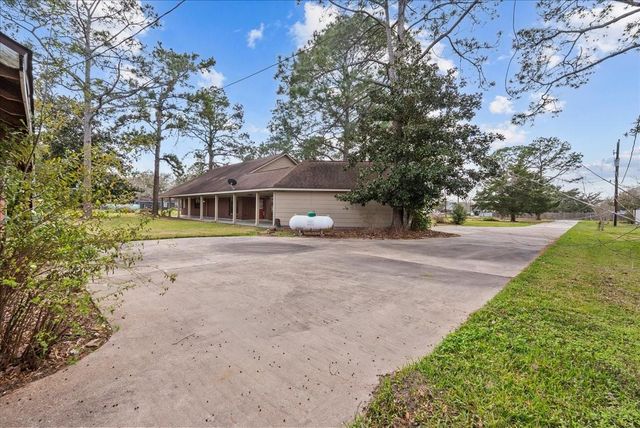 6311 Avenue M, Santa Fe, TX 77510