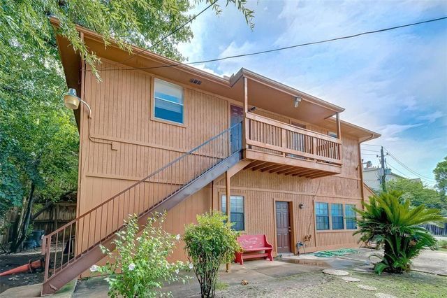 2211 Dorrington Street, Houston, TX 77030