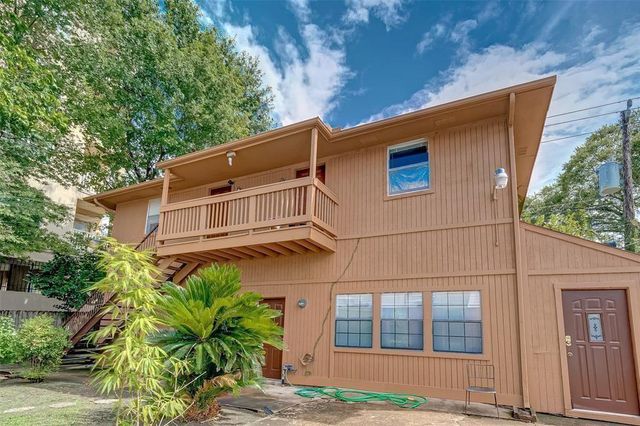 2211 Dorrington Street, Houston, TX 77030