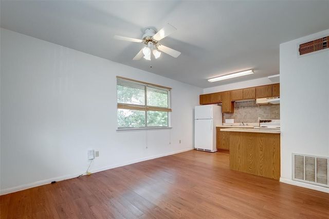 2211 Dorrington Street, Houston, TX 77030