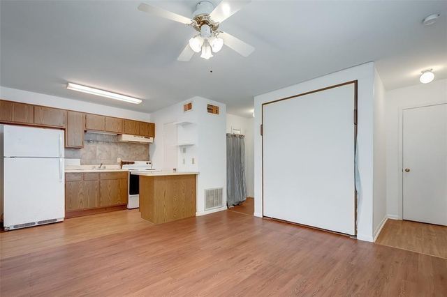 2211 Dorrington Street, Houston, TX 77030