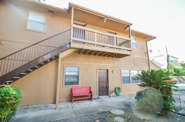 2211 Dorrington Street, Houston, TX 77030