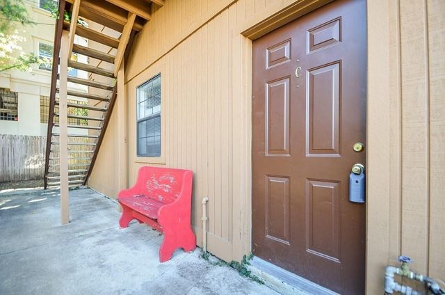 2211 Dorrington Street, Houston, TX 77030