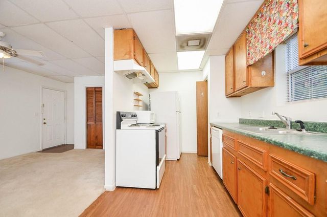 2211 Dorrington Street, Houston, TX 77030