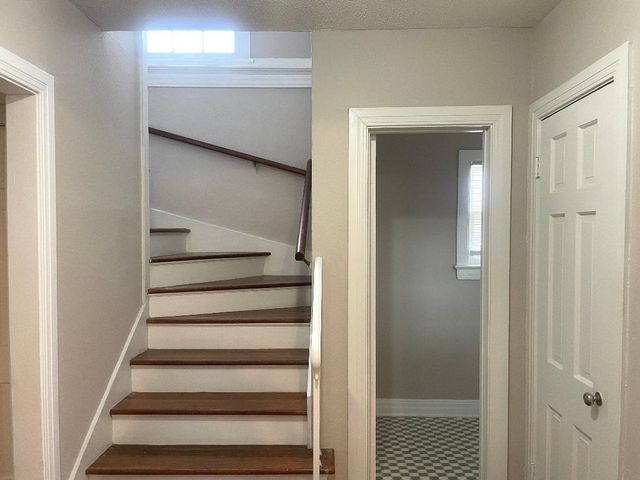 2211 Dorrington Street, Houston, TX 77030