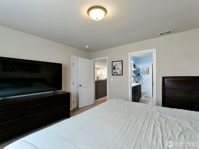 9425 133rd Street E, Puyallup, WA 98373