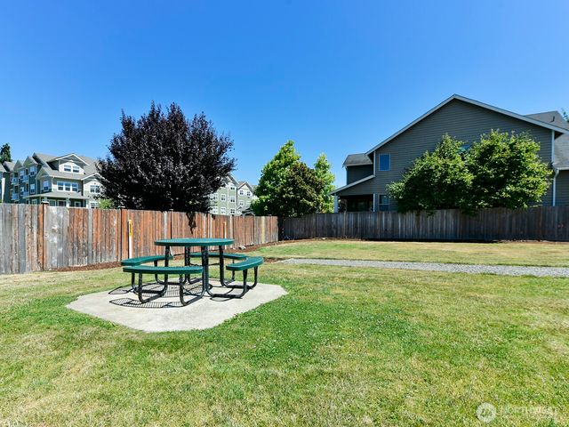 9425 133rd Street E, Puyallup, WA 98373