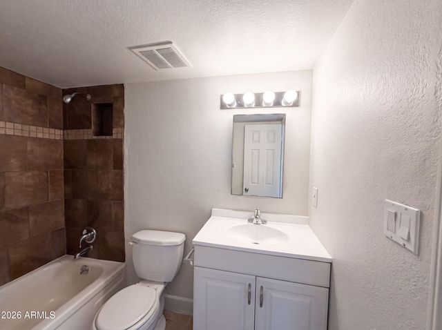 5908 W CALAVAR Road, Glendale, AZ 85306