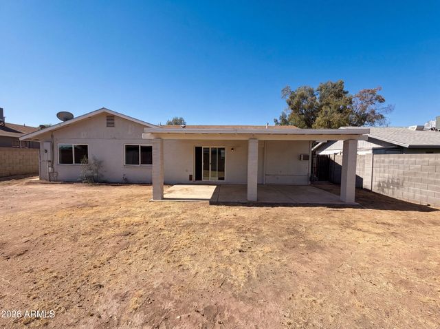 5908 W CALAVAR Road, Glendale, AZ 85306
