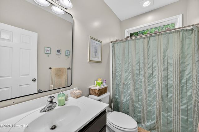 425 Superior Road, Wilmington, NC 28412