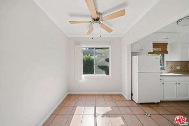 612 S Dunsmuir Avenue 1, Los Angeles, CA 90036