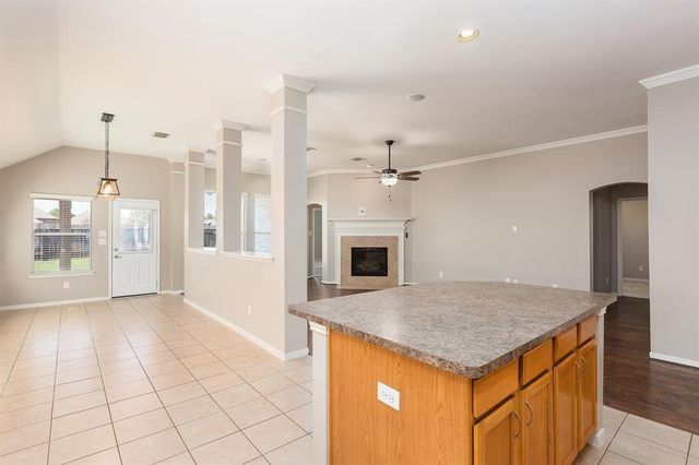 13743 Rolling River Lane, Houston, TX 77044