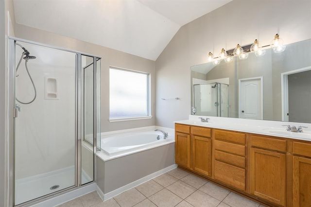 13743 Rolling River Lane, Houston, TX 77044