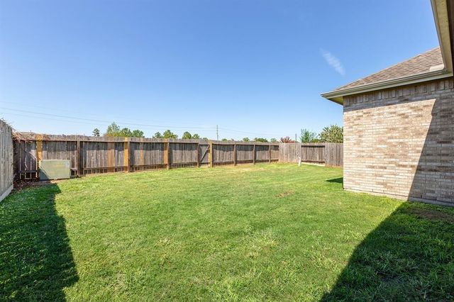 13743 Rolling River Lane, Houston, TX 77044