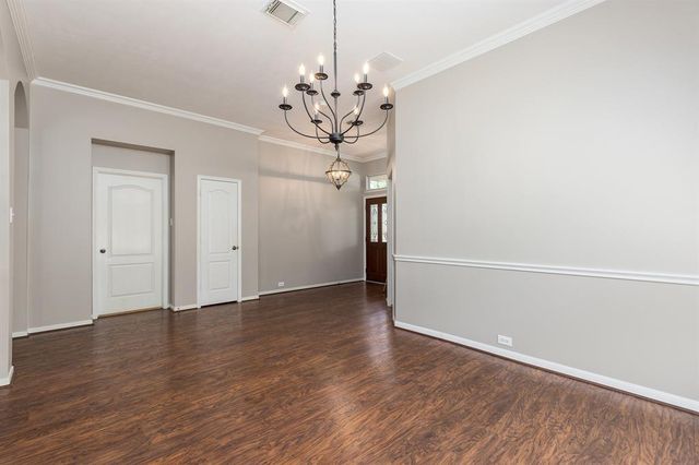 13743 Rolling River Lane, Houston, TX 77044