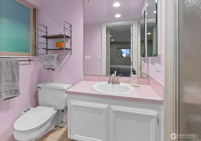 17013 NE 18th Street, Bellevue, WA 98008