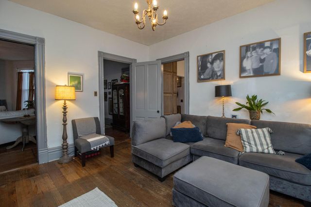 1216 Main Street, Paris, KY 40361