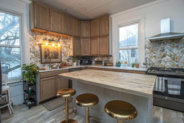 1216 Main Street, Paris, KY 40361