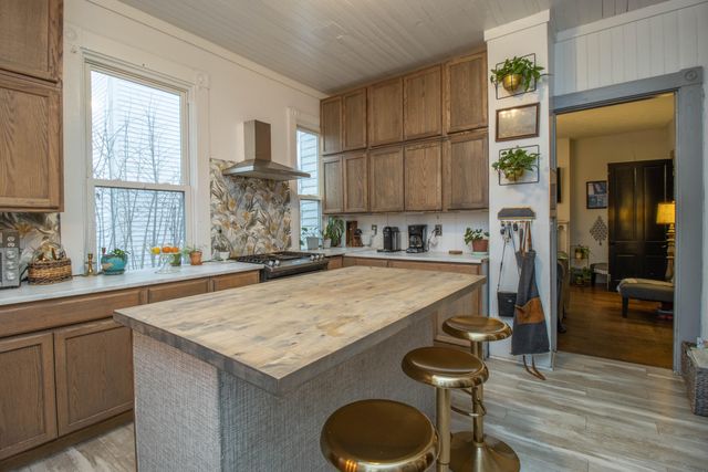 1216 Main Street, Paris, KY 40361