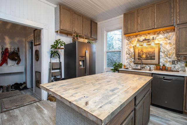 1216 Main Street, Paris, KY 40361