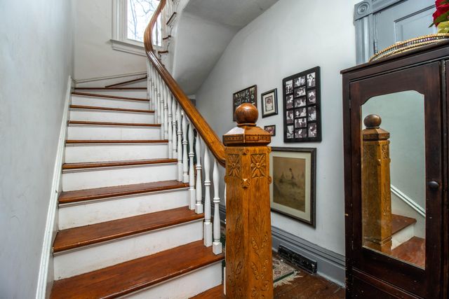 1216 Main Street, Paris, KY 40361