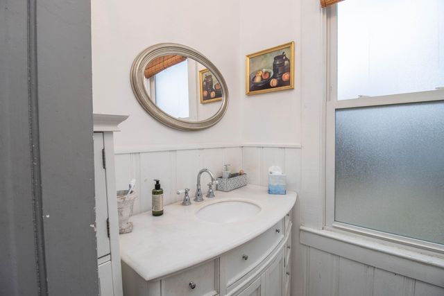 1216 Main Street, Paris, KY 40361