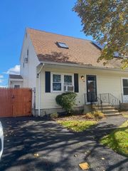 39A Timrod Dr, Worcester, MA 01603