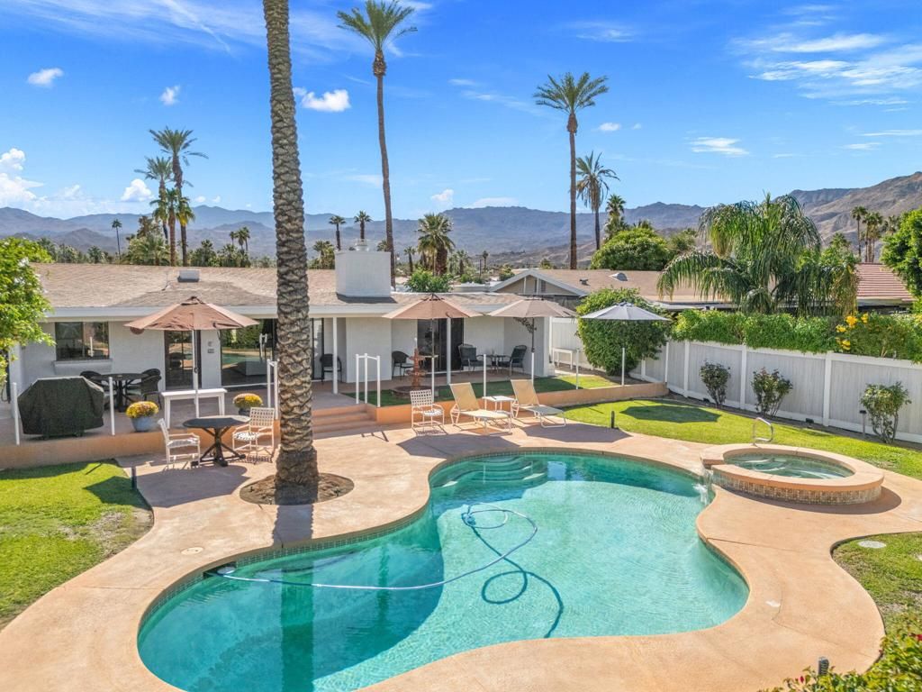 73330 Royal Palm Drive, Palm Desert, CA 92260