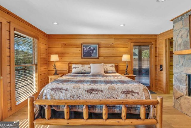 429 Oakmont Drive, Hiawassee, GA 30546