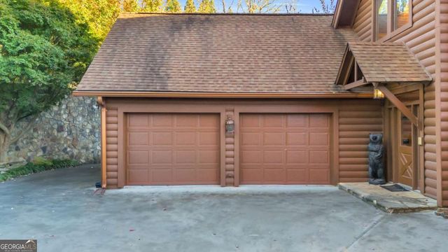 429 Oakmont Drive, Hiawassee, GA 30546
