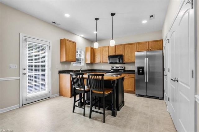 152 Tree Top Lane, Stokesdale, NC 27357