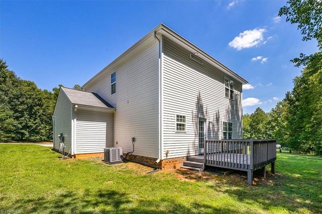 152 Tree Top Lane, Stokesdale, NC 27357